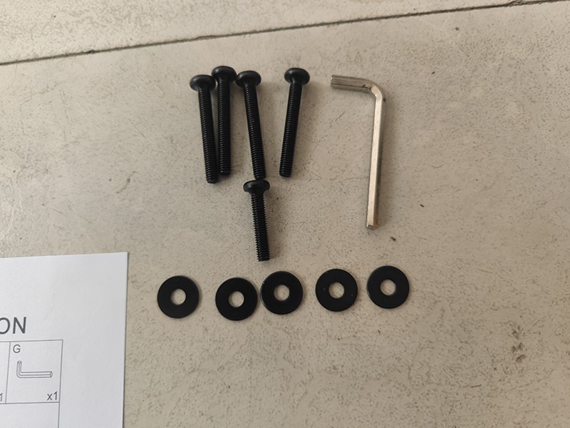 Screws Screws